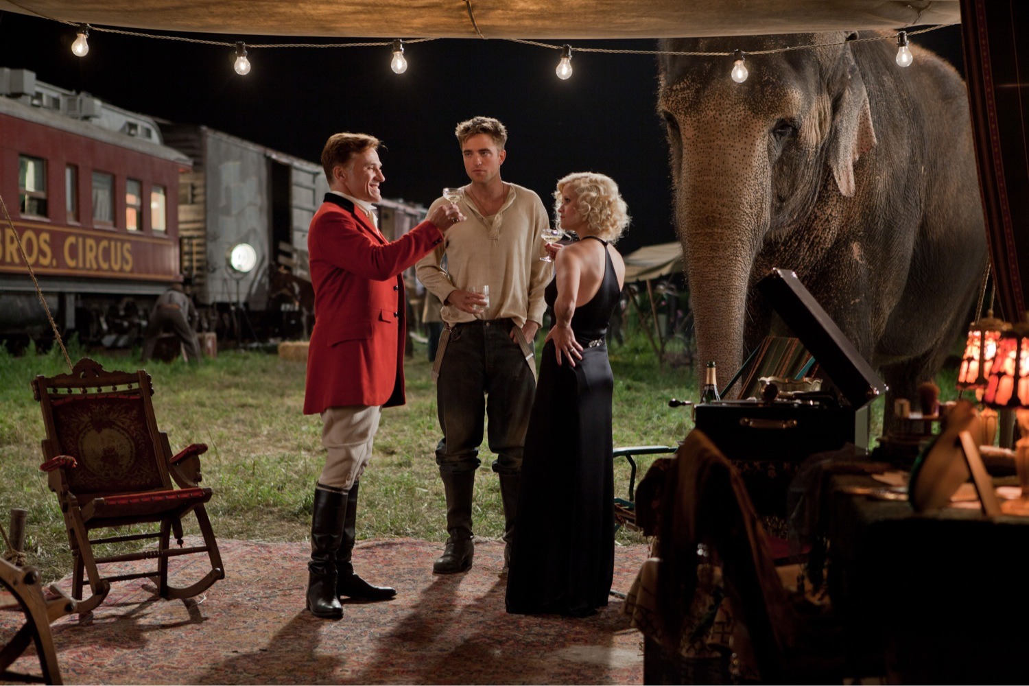 HD Quality Wallpaper | Collection: Movie, 1500x1000 Water For Elephants