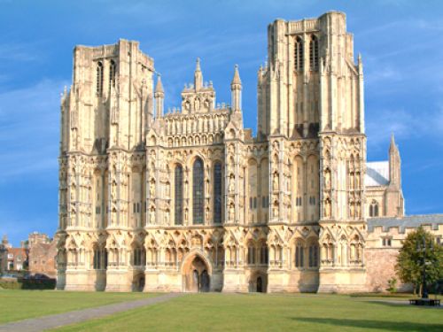 HQ Wells Cathedral Wallpapers | File 40.94Kb