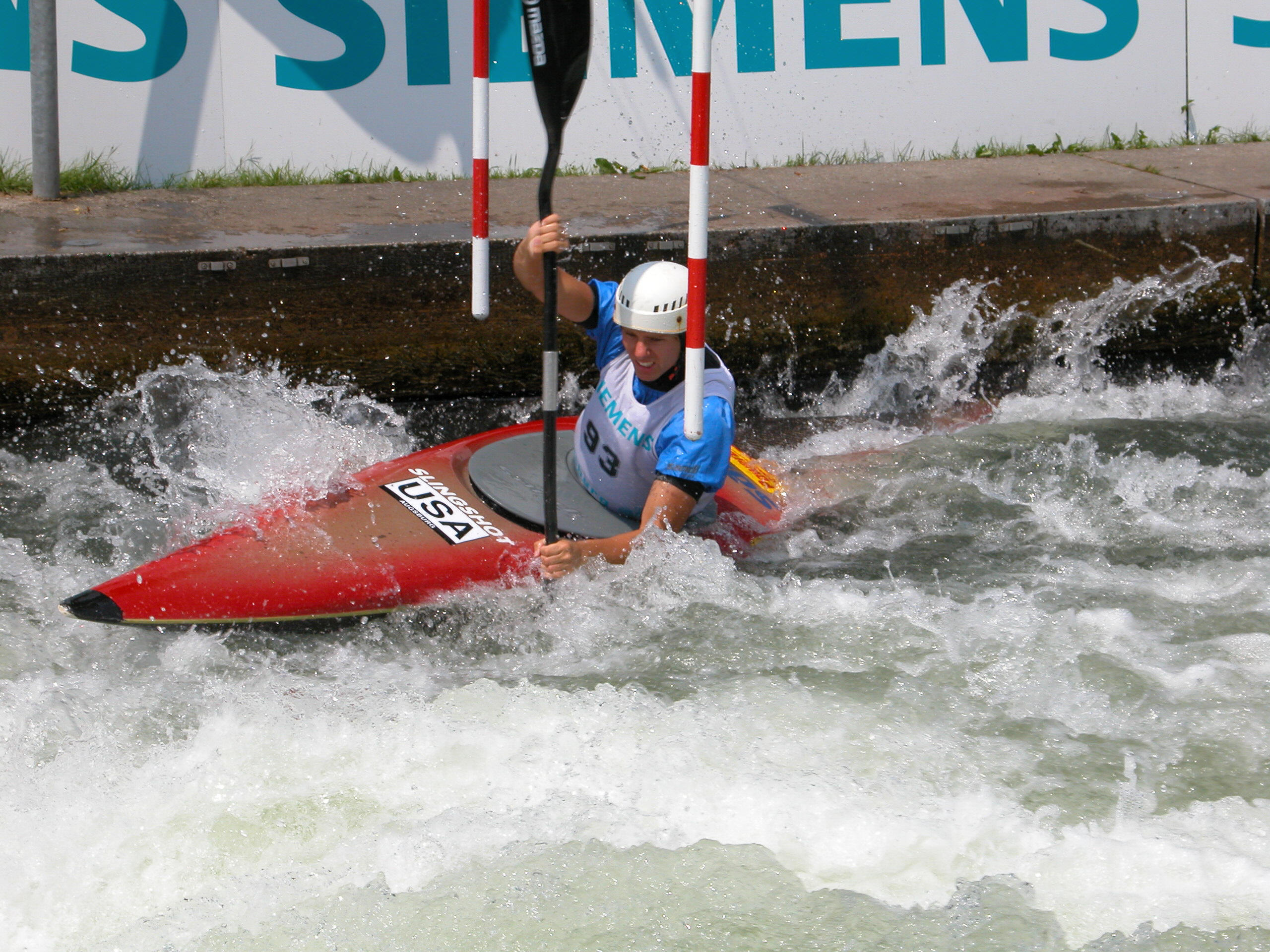 HD Quality Wallpaper | Collection: Sports, 2560x1920 Whitewater Slalom