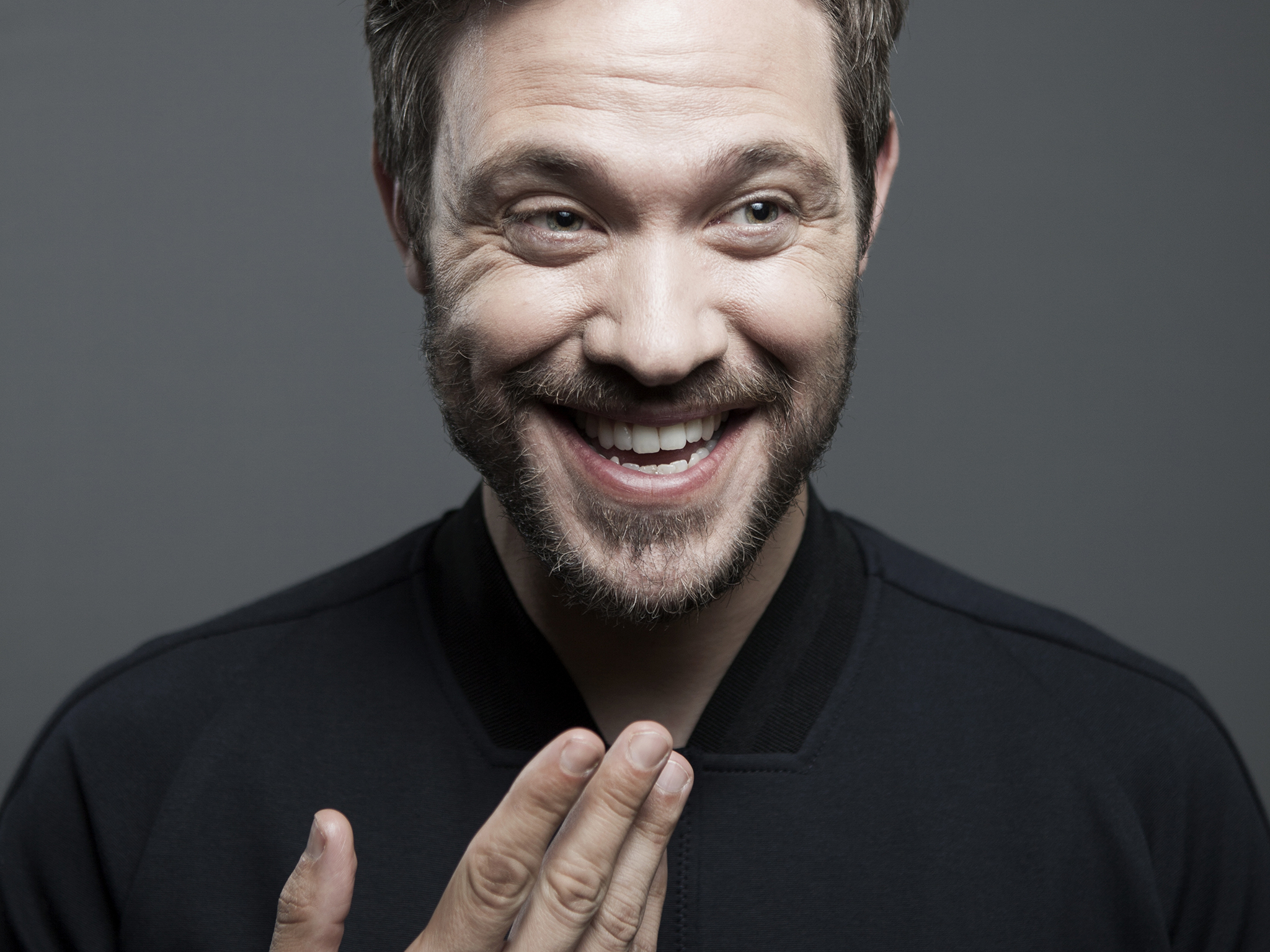 HQ Will Young Wallpapers | File 1602.82Kb