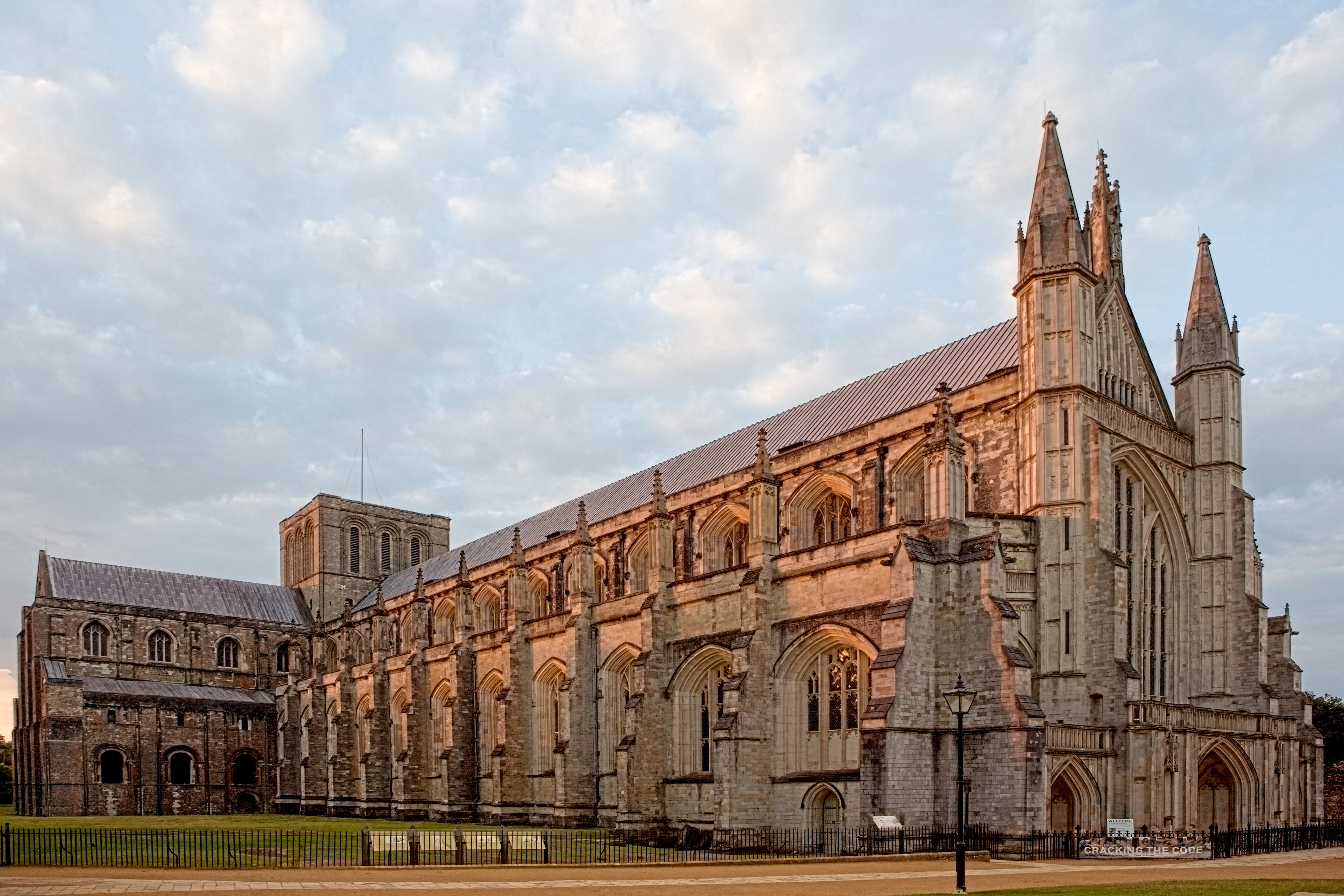 HQ Winchester Cathedral Wallpapers | File 6031.36Kb