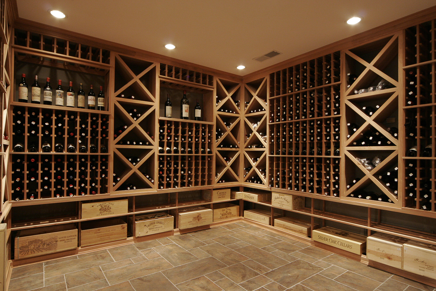 1728x1152 > Wine Cellar Wallpapers
