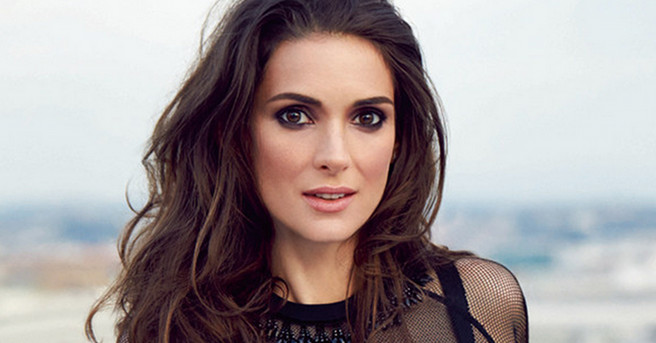 HD Quality Wallpaper | Collection: Celebrity, 656x343 Winona Ryder