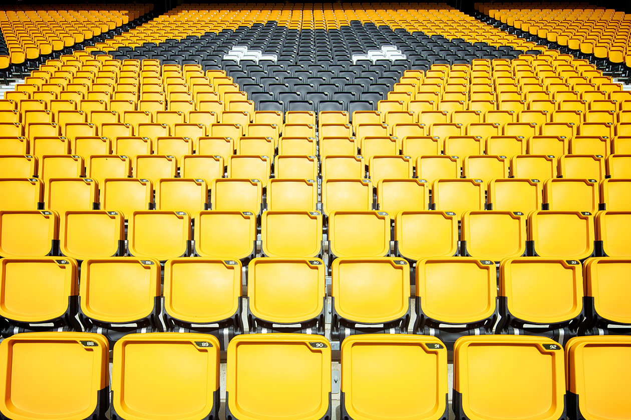 HD Quality Wallpaper | Collection: Sports, 1260x840 Wolverhampton Wanderers F.C.