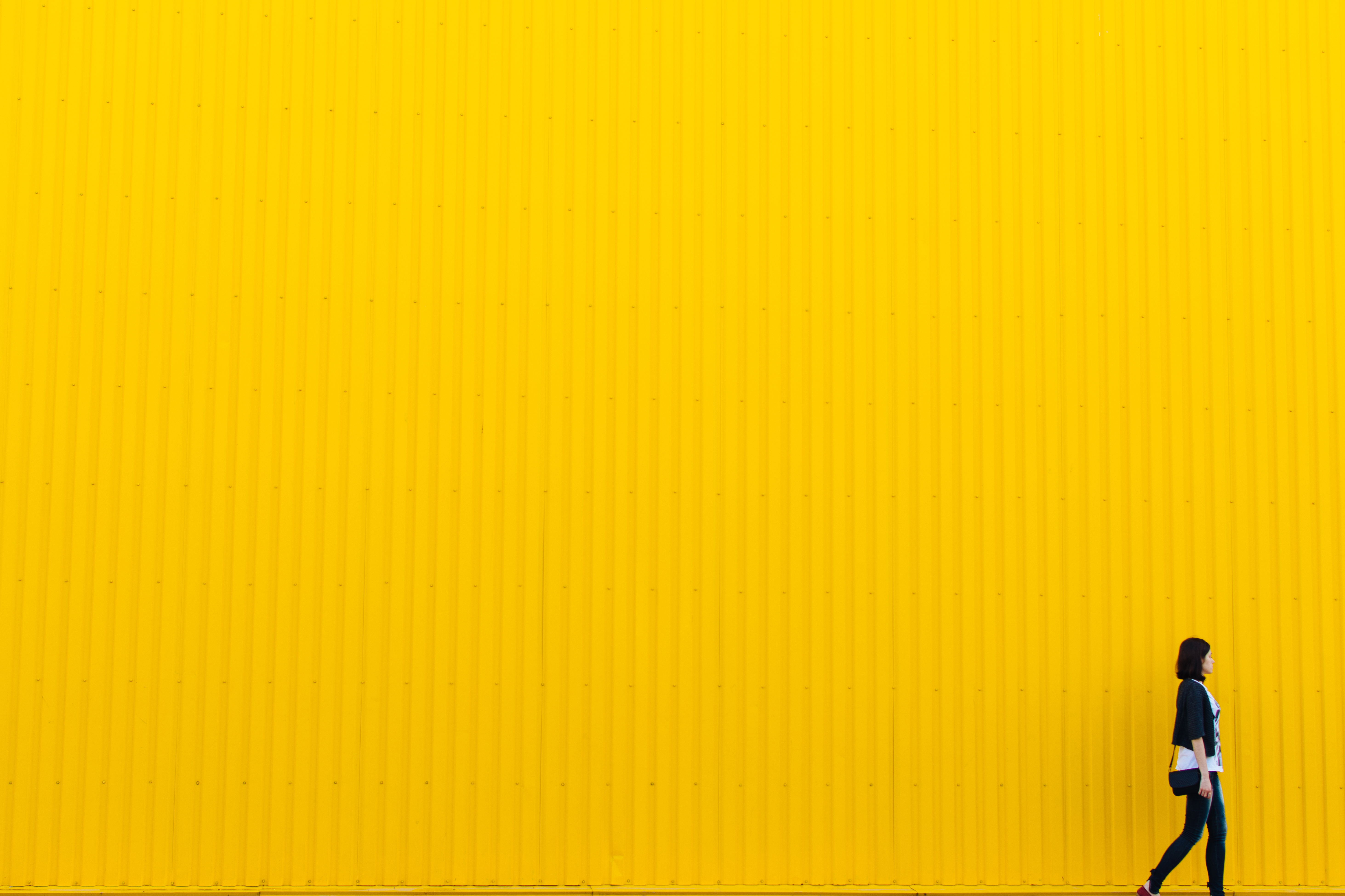 5852x3901 > Yellow Wallpapers