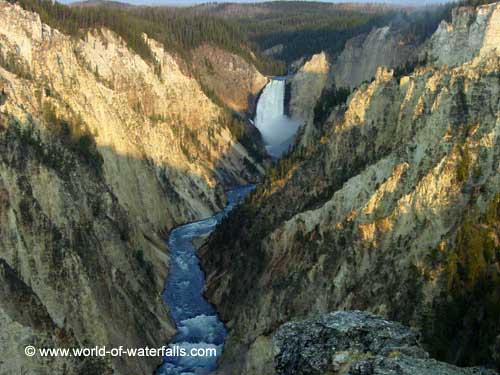 High Resolution Wallpaper | Yellowstone Falls 500x375 px