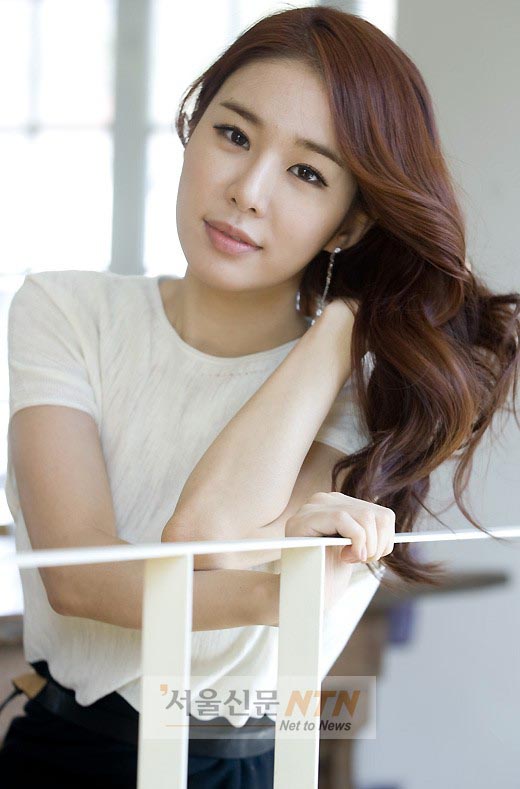 Yoo In-na Backgrounds, Compatible - PC, Mobile, Gadgets| 520x789 px