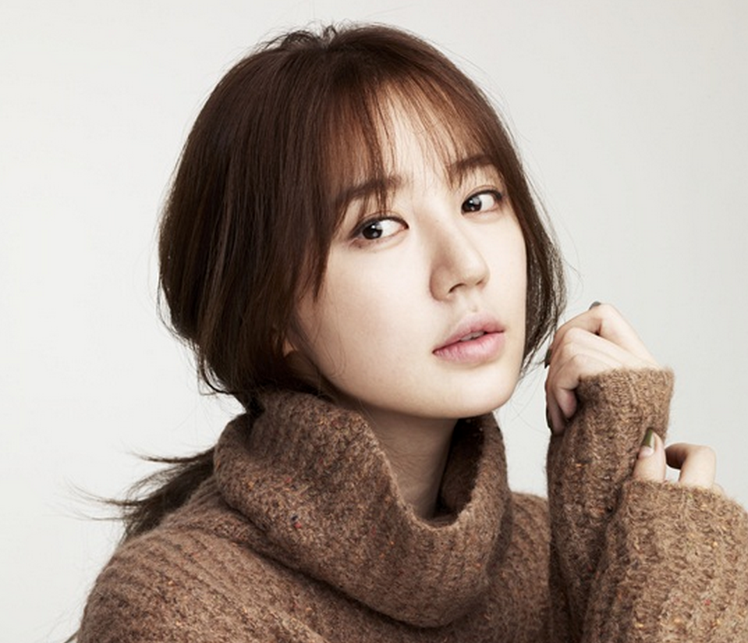 Yoon Eun-hye Pics, Celebrity Collection