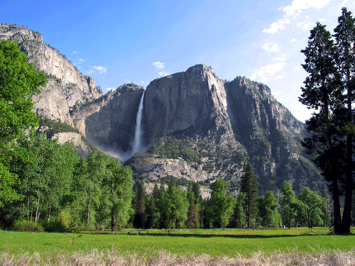 HQ Yosemite Falls Wallpapers | File 416.36Kb
