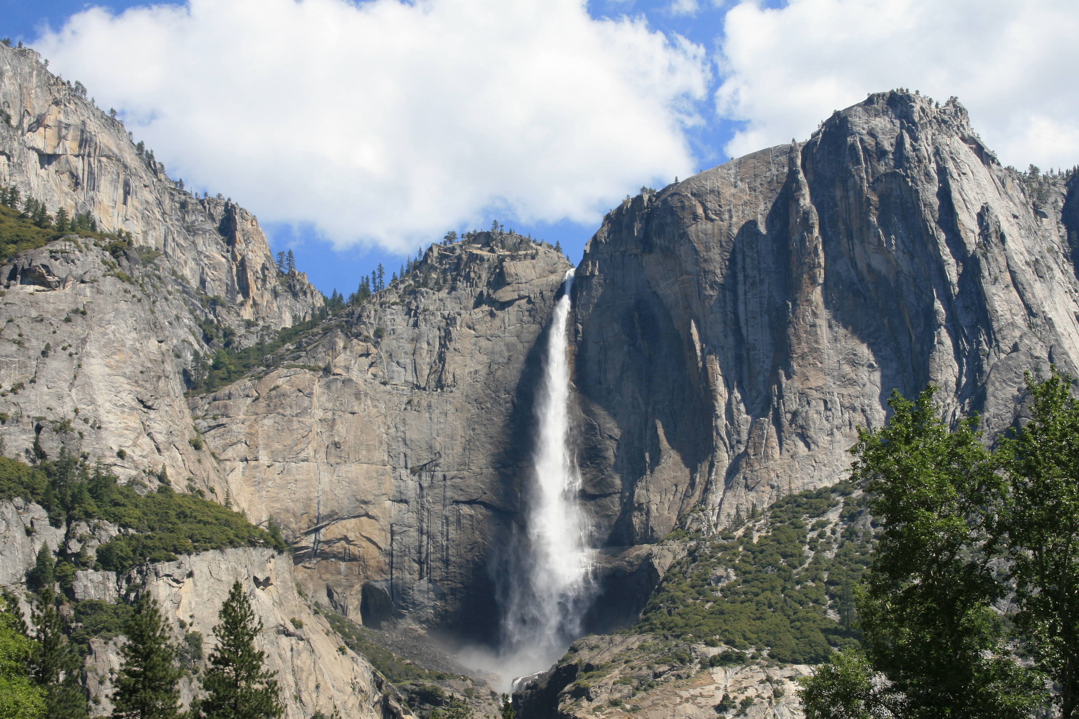 High Resolution Wallpaper | Yosemite Falls 3504x2336 px