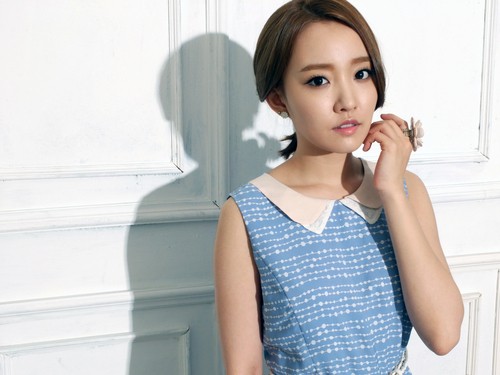 Images of Younha | 500x375