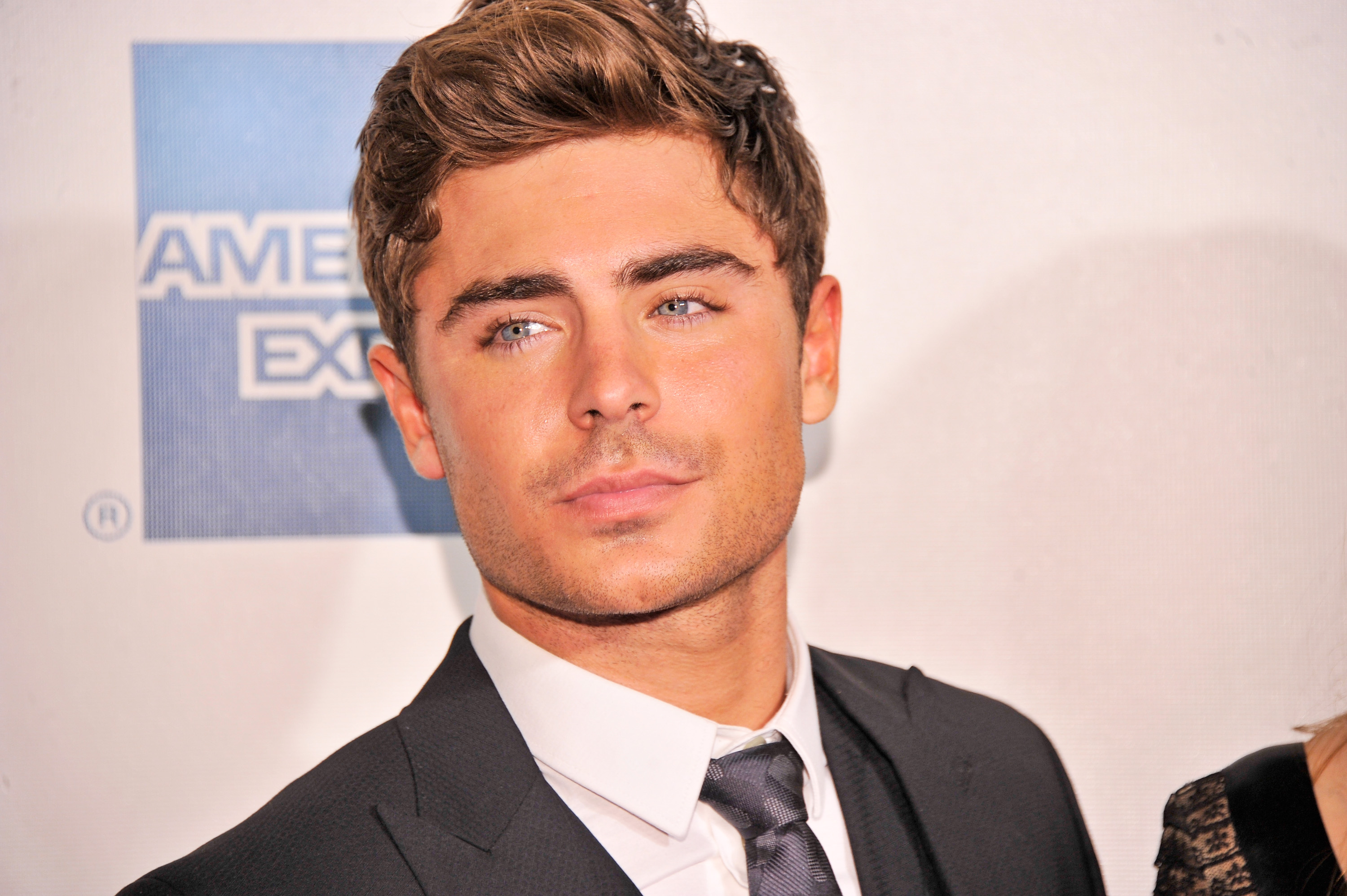 3000x1996 > Zac Efron Wallpapers