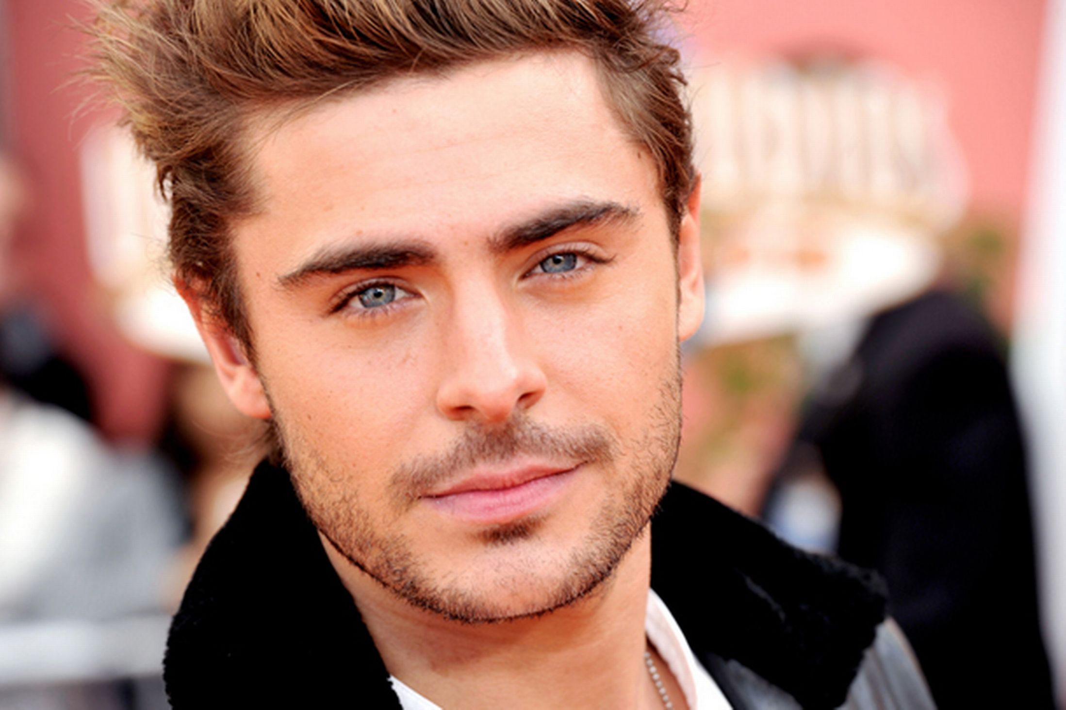 Zac Efron Backgrounds on Wallpapers Vista