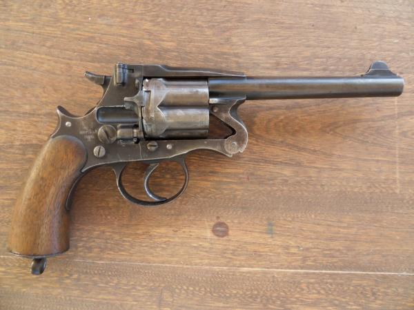 preview Enfield Revolver