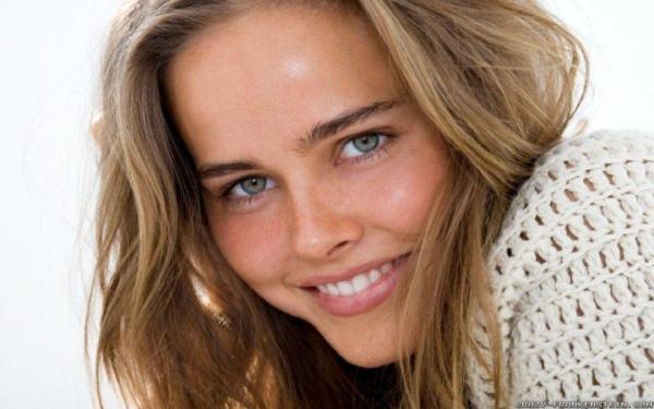 preview Isabel Lucas