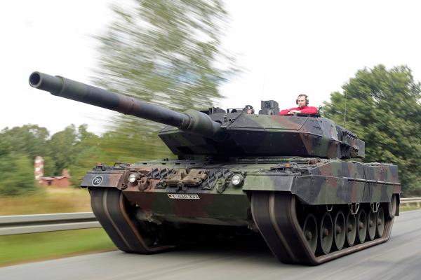 preview Leopard 2
