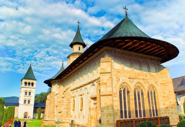 preview Putna Monastery