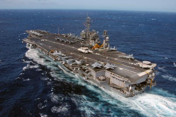 preview USS Kitty Hawk (CV-63)