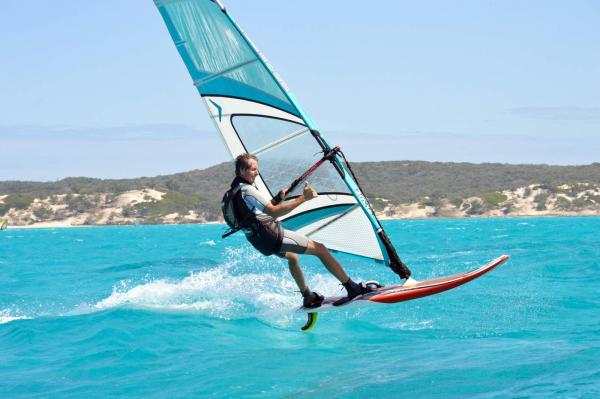 preview Windsurfing