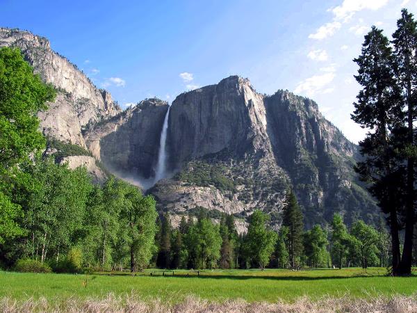 preview Yosemite Falls